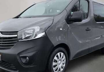 Opel Vivaro 86.695 km 21.490 &euro; Hamburg 20539