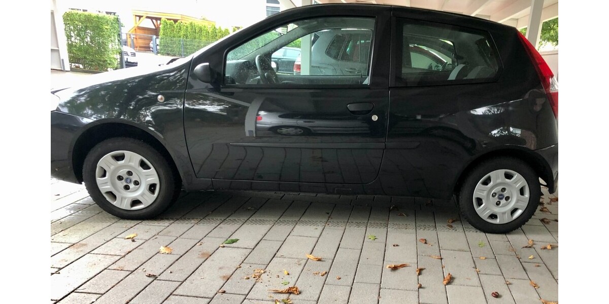Fiat Punto 56.606 km 2.600 &euro; Henstedt-Ulzburg 24558