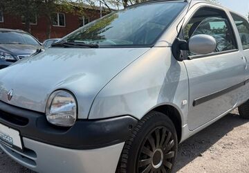 Renault Twingo 81.013 km 1.990 &euro; Hamburg 22179