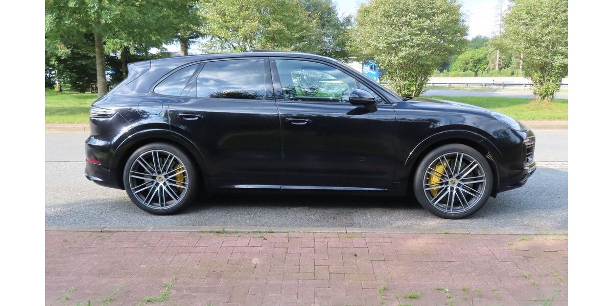Porsche Cayenne 110.000 km 68.900 &euro; Hamburg 22397
