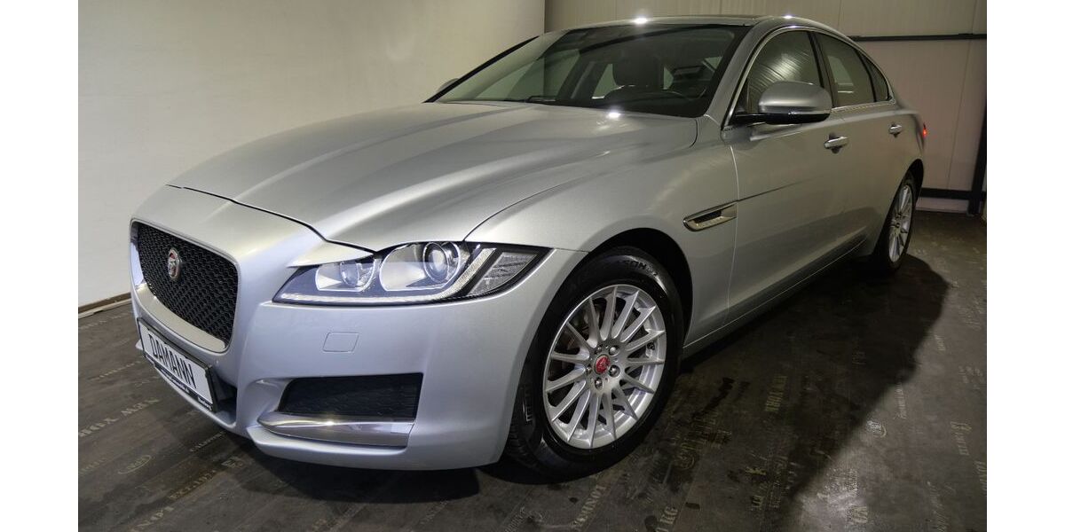 Jaguar XF 117.000 km 12.950 &euro; Hamburg 21079