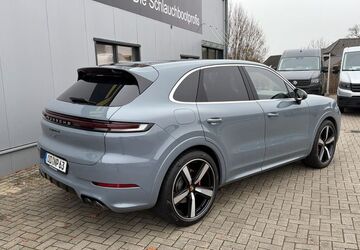 Porsche Cayenne 78.000 km 98.500 &euro; Bargfeld-Stegen 23863