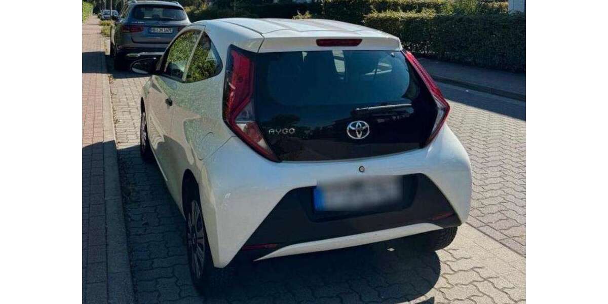Toyota Aygo 83.000 km 5.700 &euro; Tornesch, Stadt 25436
