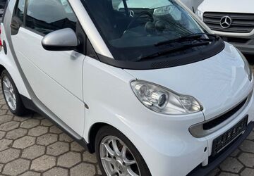 Smart ForTwo 92.800 km 4.500 &euro; Hamburg 20537
