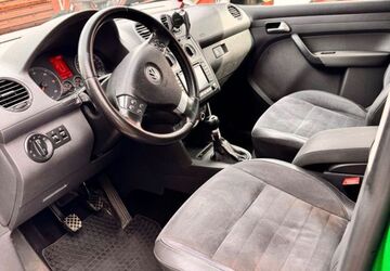 VW Caddy 253.000 km 7.800 &euro; Holm 25488