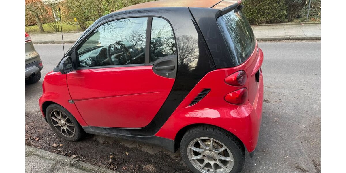Smart ForTwo 98.000 km 3.820 &euro; Hamburg 20257