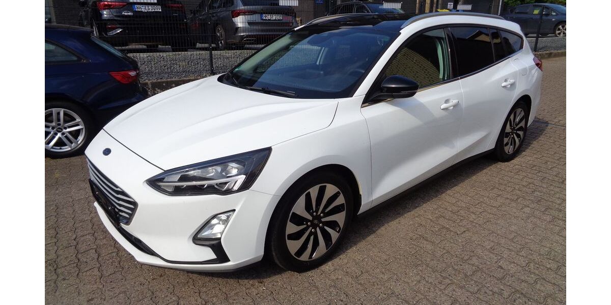 Ford Focus 236.166 km 7.990 &euro; Hamburg 22399