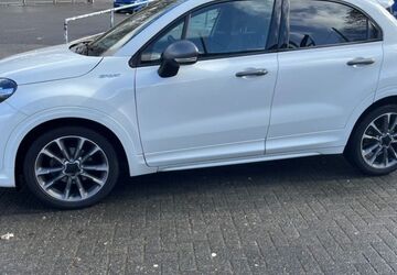Fiat 500X 50.700 km 14.200 &euro; Hamburg 22549