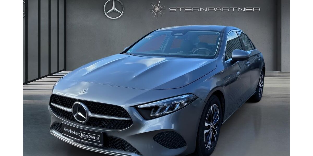 Mercedes-Benz A 180 16.410 km 29.690 &euro; Elmshorn 25337