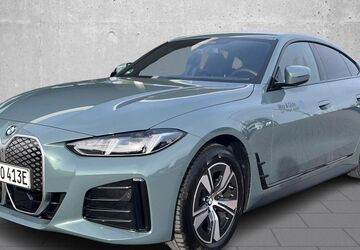 BMW i4 12.000 km 61.990 &euro; Halstenbek 25469