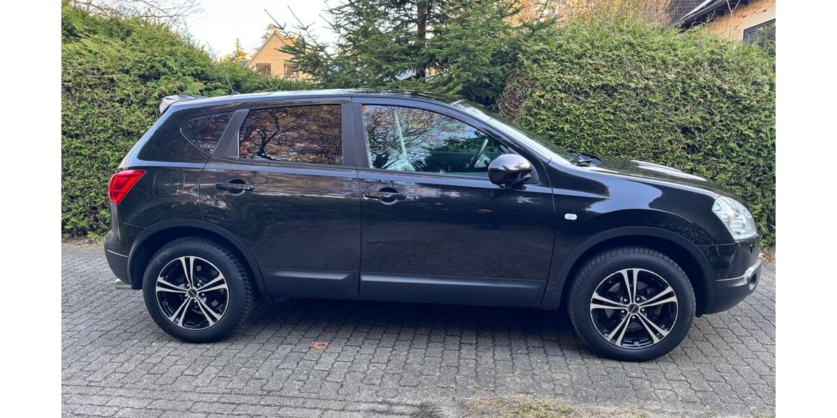 Nissan Qashqai 114.900 km 6.000 &euro; Hamburg 22455