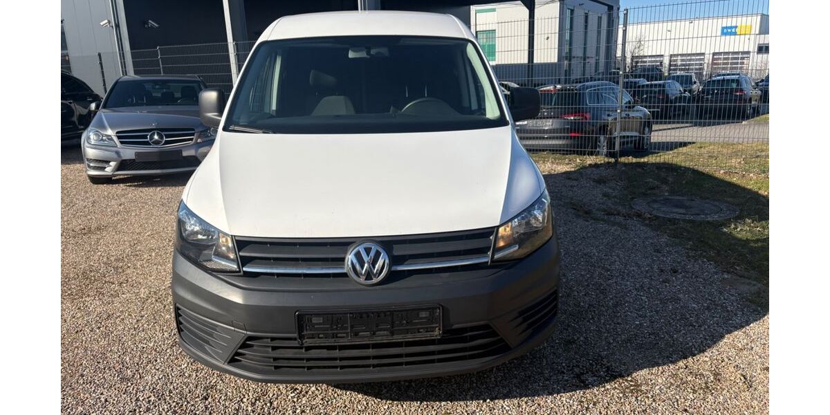 VW Caddy 109.000 km 9.890 &euro; Siek 22962
