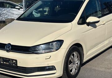 VW Touran 523.000 km 4.900 &euro; Stapelfeld bei Hamburg 22145
