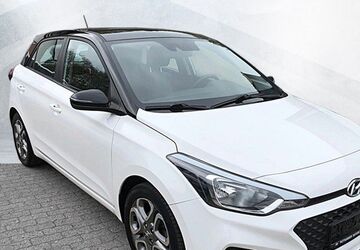Hyundai i20 49.990 km 12.900 &euro; Rellingen 25462