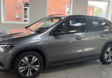 Mercedes-Benz GLA 200 4.909 km 42.900 &euro; Kisdorf 24629