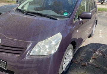 Toyota Verso 345.000 km 4.200 &euro; Hamburg 21109