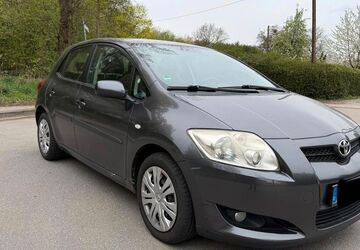 Toyota Auris 171.000 km 4.000 &euro; Hamburg 21109