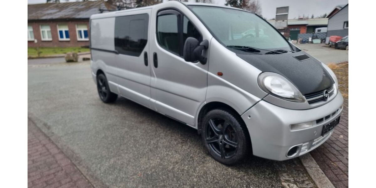 Opel Vivaro 390.745 km 3.700 &euro; Leezen 23816