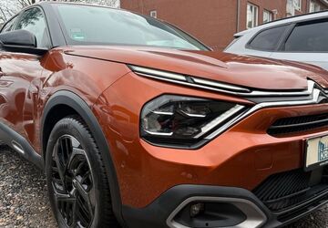 Citroen C4 42.556 km 16.590 &euro; Hamburg 22179