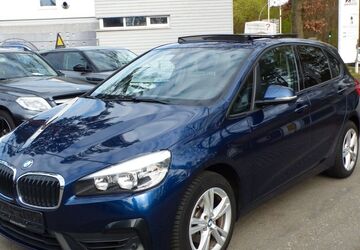 BMW 218 111.000 km 13.499 &euro; Hamburg 22559
