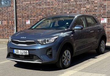 Kia Stonic 9.800 km 16.700 &euro; Barsbüttel 22885