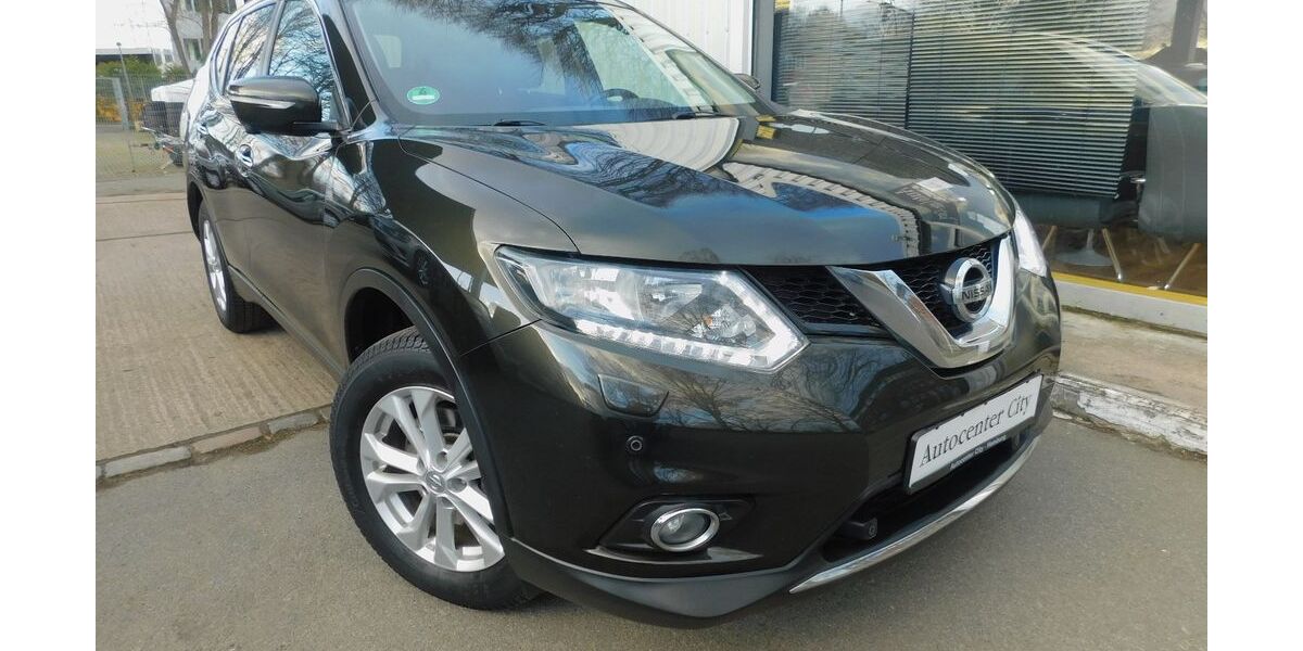 Nissan X-Trail 148.750 km 12.800 &euro; Hamburg 22043
