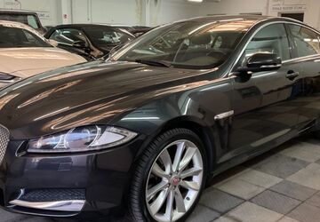 Jaguar XF 125.265 km 14.750 &euro; Hamburg 22087