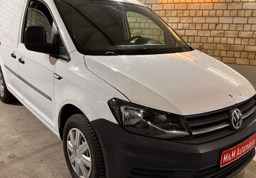 VW Caddy 199.472 km 8.200 &euro; Hamburg 21079