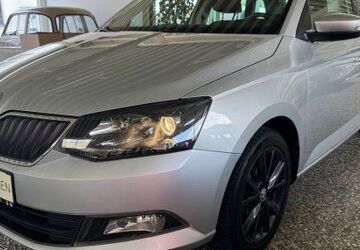 Skoda Fabia 91.238 km 9.490 &euro; Elmshorn 25337