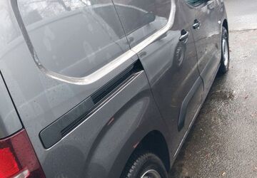 Toyota Proace City 65.000 km 14.500 &euro; Hamburg 22523