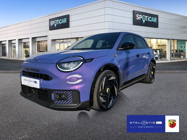 Abarth 600e 3.000 km 38.850 &euro; Hamburg 20537