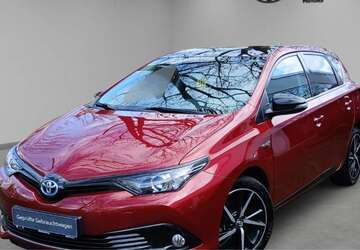Toyota Auris 51.600 km 17.480 &euro; Hamburg 22399