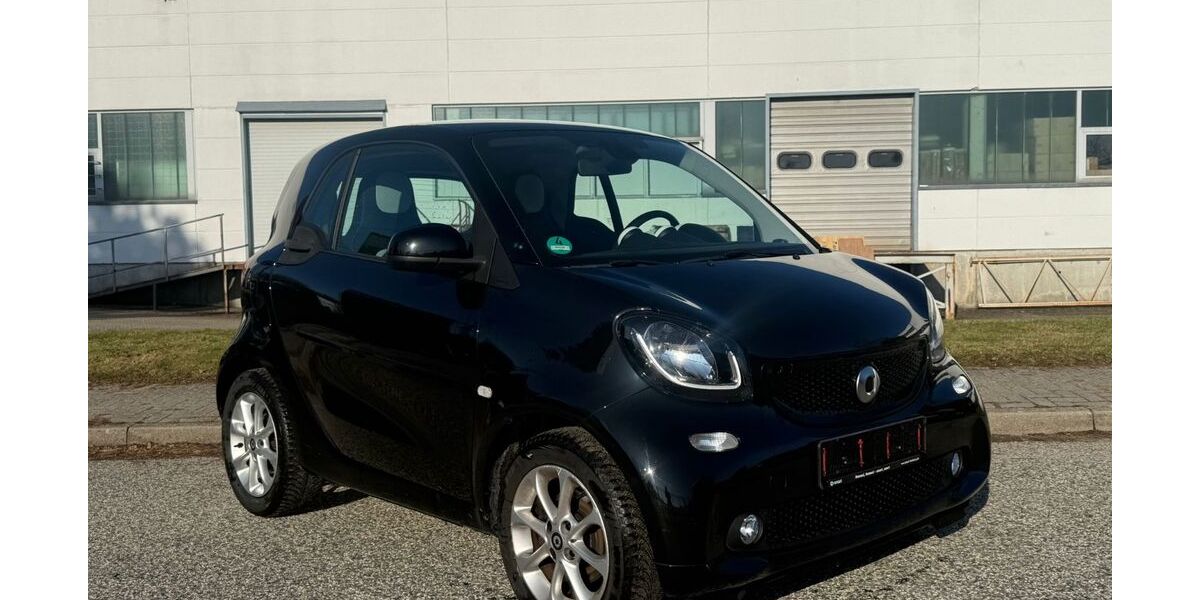 Smart ForTwo 99.043 km 8.999 &euro; Barsbüttel 22885
