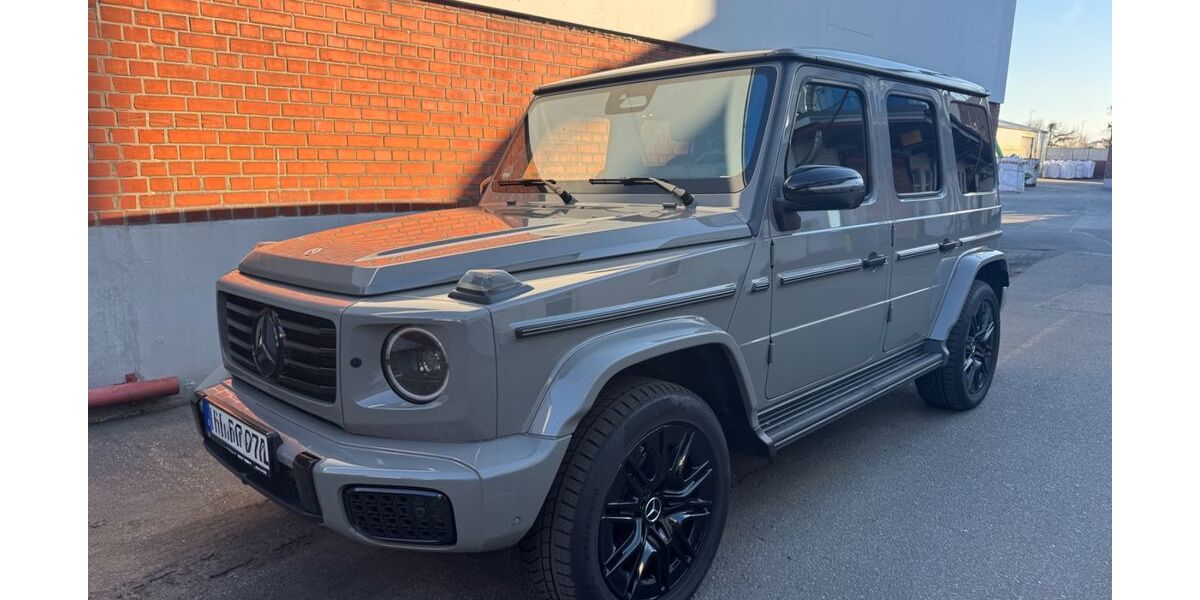 Mercedes-Benz G 450 7.900 km 171.000 &euro; Hamburg 22761