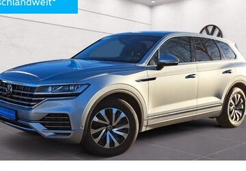 VW Touareg 87.577 km 49.940 &euro; Kölln-Reisiek 25337
