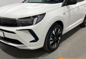 Opel Grandland (X) 28.000 km 21.950 &euro; Norderstedt 22848