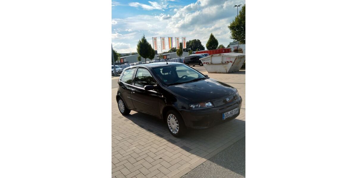 Fiat Punto 74.000 km 5.200 &euro; Lasbek 23847