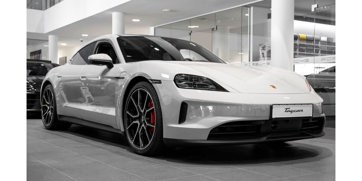 Porsche Taycan 13.900 km 128.520 &euro; Hamburg 22087