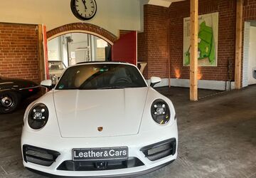 Porsche 992 15.993 km 158.992 &euro; Hasloh 25474