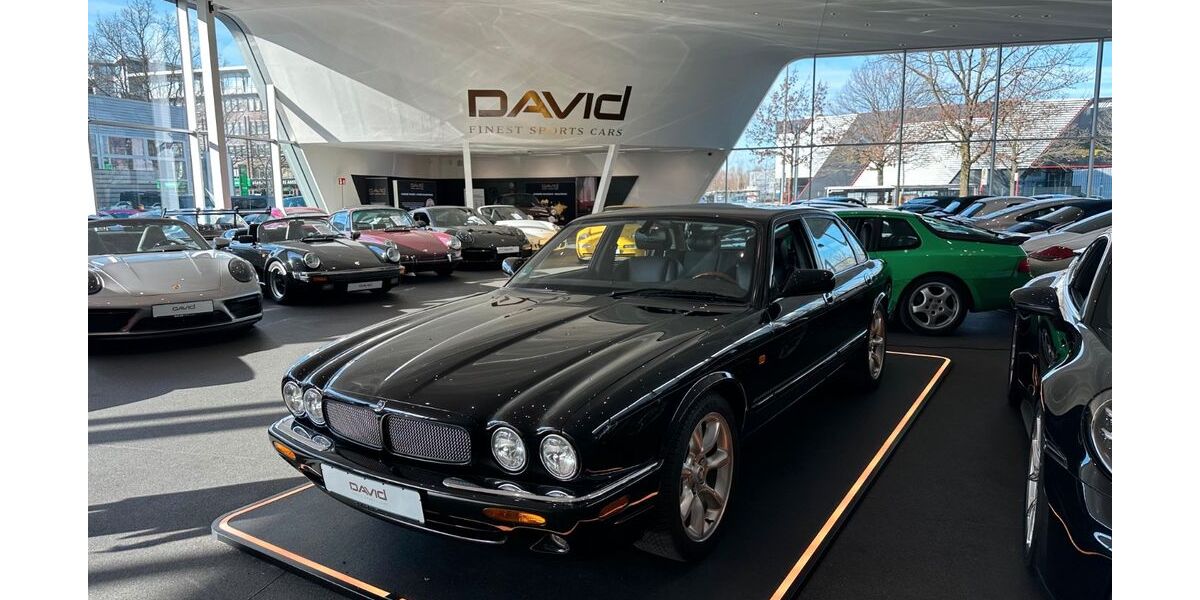 Jaguar XJR 88.223 km 29.800 &euro; Hamburg 22047