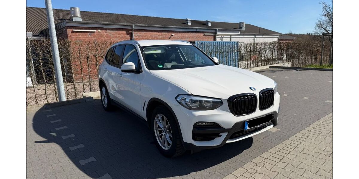 BMW X3 132.313 km 25.700 &euro; Kisdorf 24629
