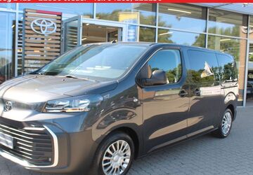 Toyota Proace (Verso) 83.475 km 31.990 &euro; Wedel 22880
