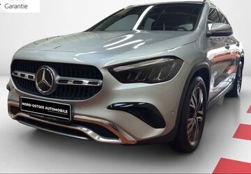 Mercedes-Benz GLA 200 6.864 km 37.750 &euro; Ahrensburg 22926