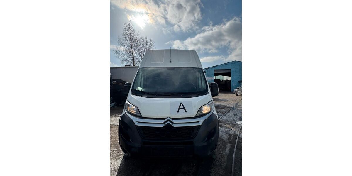 Citroen Jumper 171.432 km 9.282 &euro; Hamburg 22113