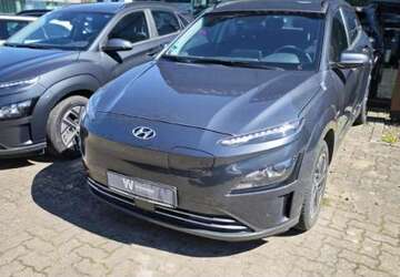 Hyundai KONA 32.210 km 17.990 &euro; Ahrensburg 22926