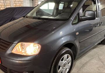 VW Caddy 117.100 km 6.990 &euro; Hamburg 21079