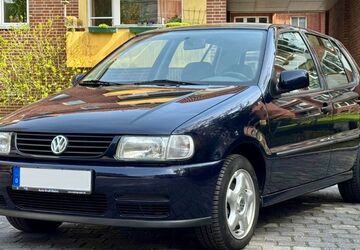 VW Polo 81.500 km 3.300 &euro; Hamburg 20535