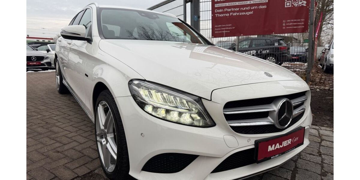 Mercedes-Benz C 300 149.723 km 20.990 &euro; Hamburg 22043
