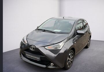 Toyota Aygo (X) 23.800 km 14.490 &euro; Kaltenkirchen 24568