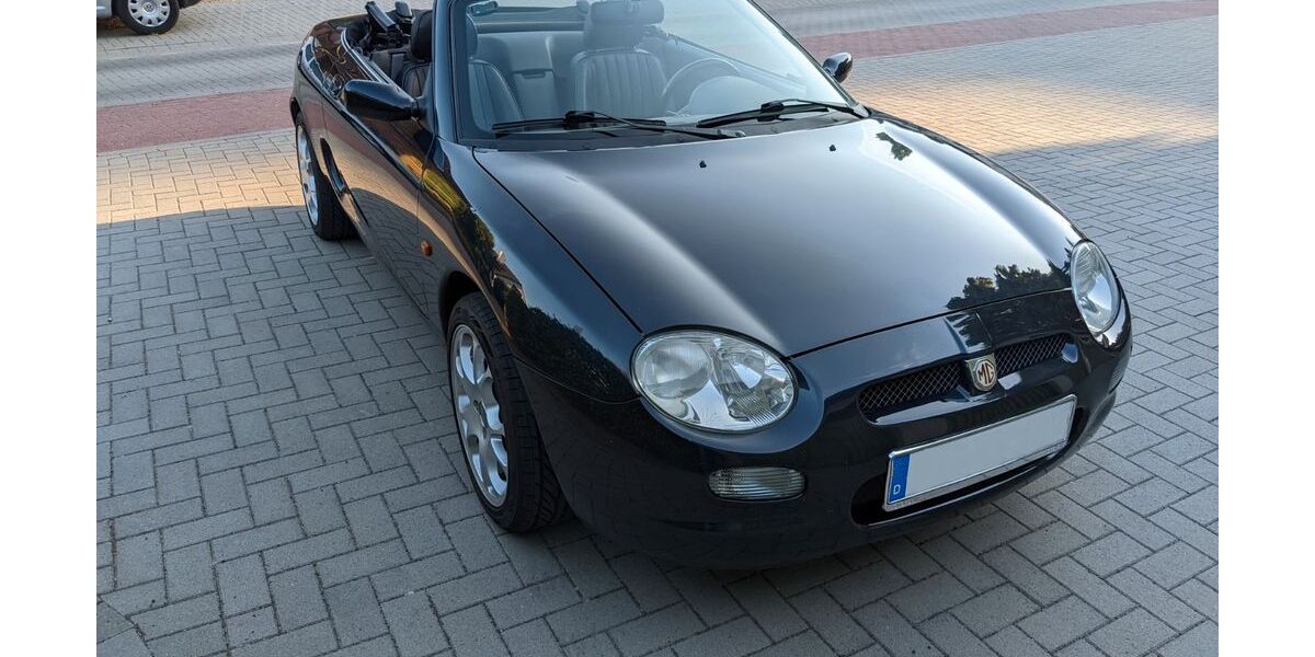 MG F 105.000 km 5.950 &euro; Wedel 22880